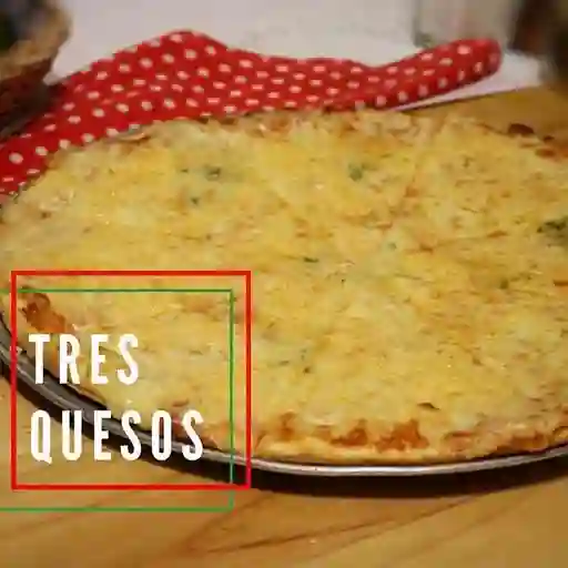 Pizza Tres Quesos