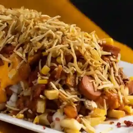 Salchipapa Costeño