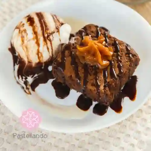 Brownie con Helado