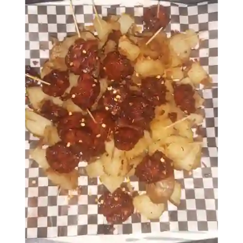Patatas Bravas para Compartir