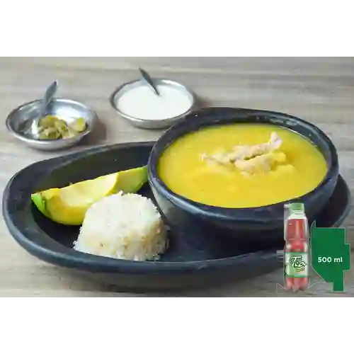 Combo Ajiaco con Pollo + Mr Tea Limón 500 ml