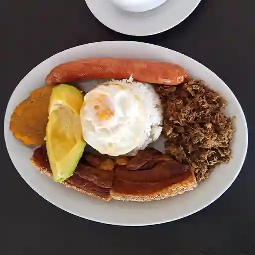 Bandeja Paisa