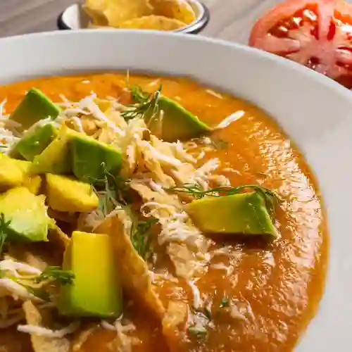 Sopa Mexicana con Pollo