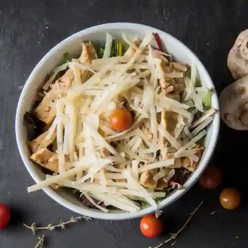 Ensalada con Pollo a la Parrilla