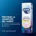 Oral-B Kit Crema de Dientes Détox + Cepillo de Dental Charcoal