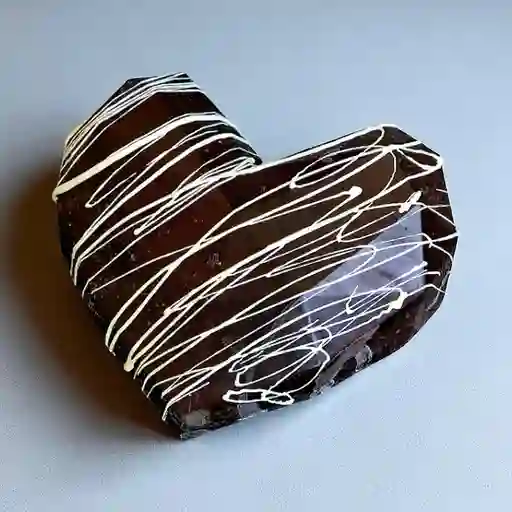 Torta Helada Corazón Chocolate Negro