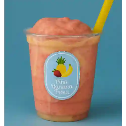 Piña Banano Fresa