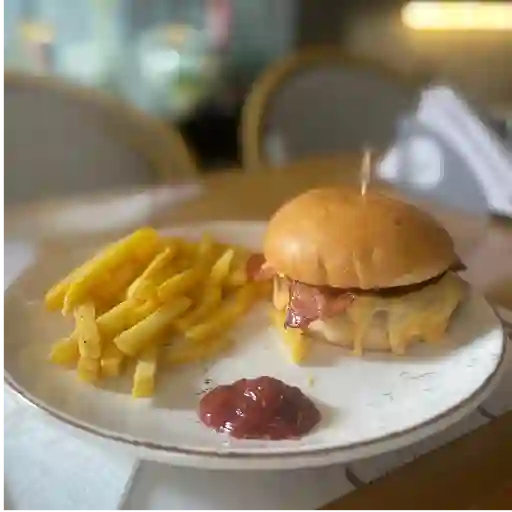 Hamburguesa con queso y tocineta
