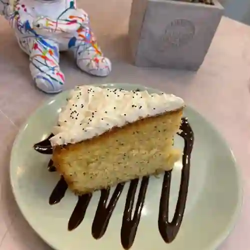 Torta de Amapola & Maracuyá (Porción)