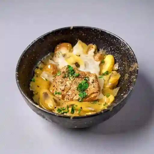 Solomito de Cerdo en Salsa Champiñones
