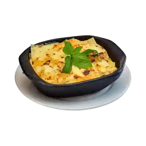 Lasagna de Pollo + Bebida