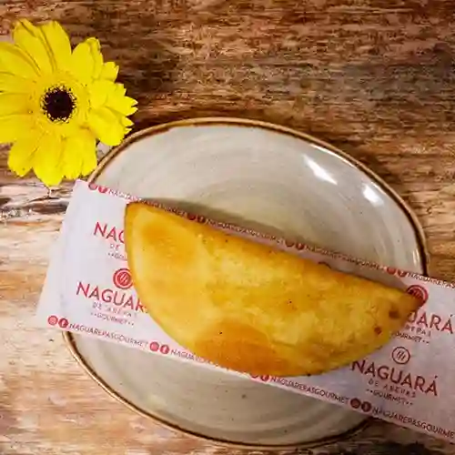 Empanada de Carne Desmechada