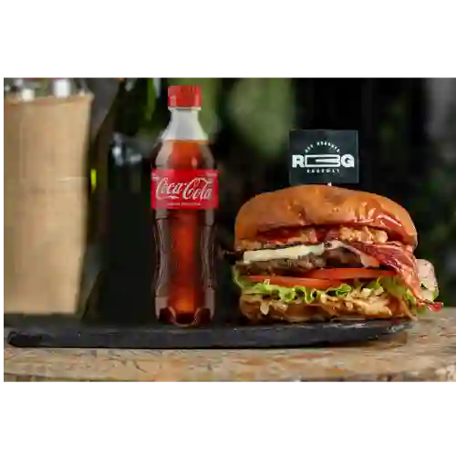 2 Burguesas + 2 Coca Cola y 1 Papas