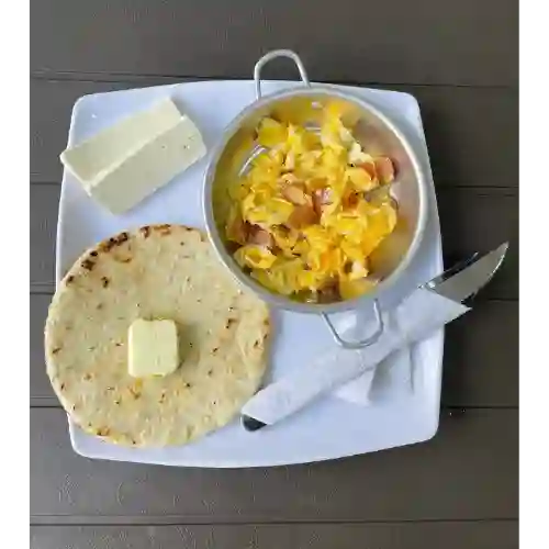 Huevos, Arepa Blanca y Quesito