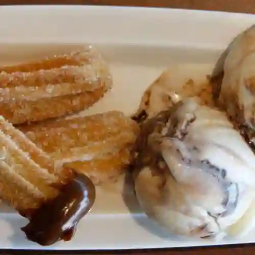 Combo 6 Churrros con Helado