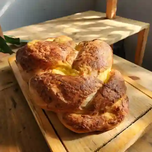 Pan Queso Grande