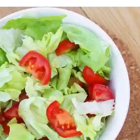 Ensalada Fresca con Aguacate