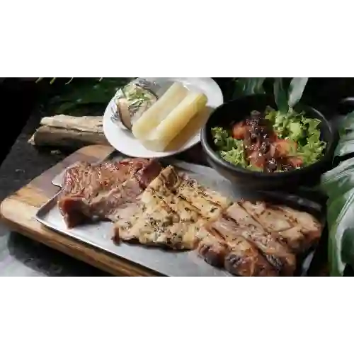 Parrillada Llanera & Carbón