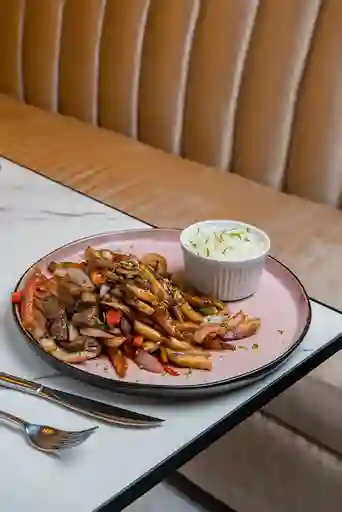 Lomo Salteado Peruano