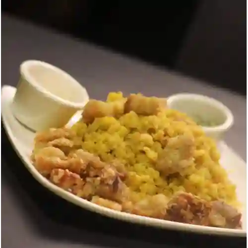 Migas de Platano con Chicharron