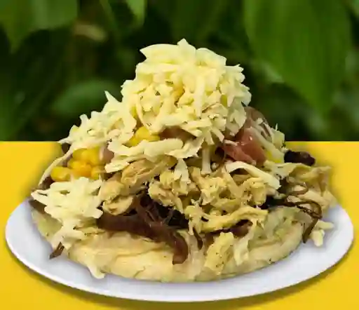 Arepa con Todo