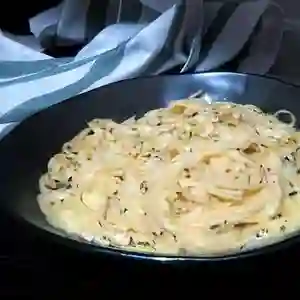 Pasta Cuatro Quesos