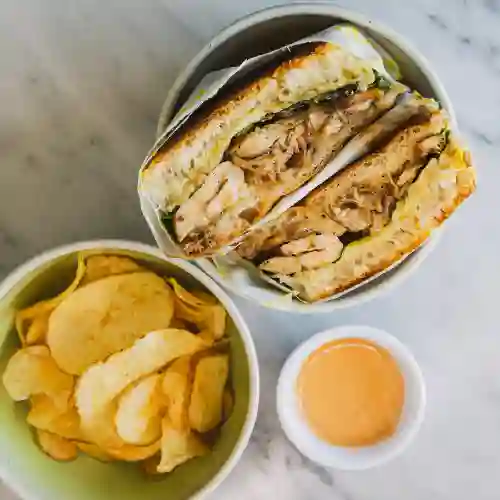 Sandwich Pollo Caesar