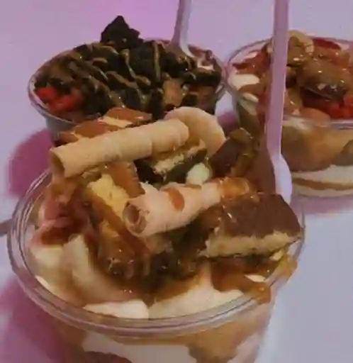 Fresas con crema 12 oz