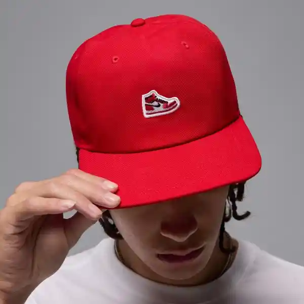 Nike Gorro Hombre Rojo Talla M/L