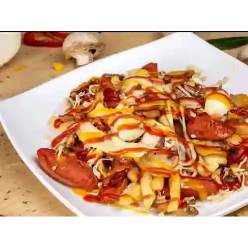 Salchipapa Especial
