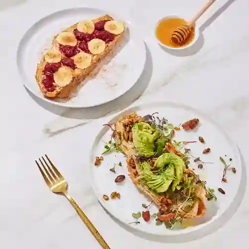 Pb & Jelly Toast