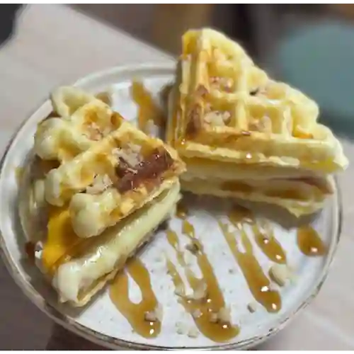 Waffle de Jamón y Queso