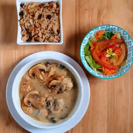 Cazuela de pollo champiñones