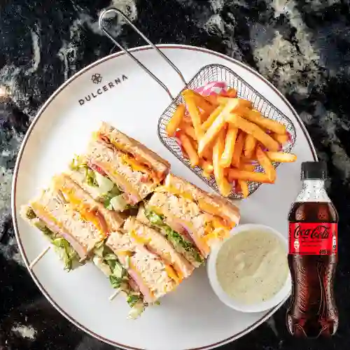 Combo Club Sándwich + Coca Cola Sin Azúcar 400 ml
