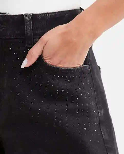 Short Femenino Negro Noche Ultraoscuro Talla 12 Chevignon