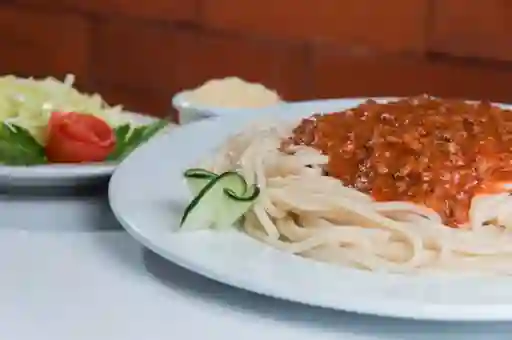 Spaguetti Bolognesa