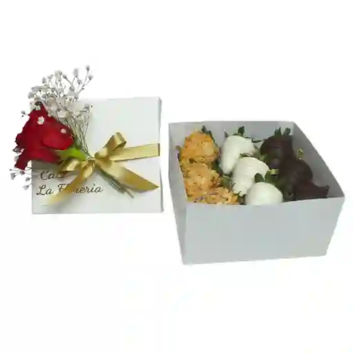 Caja 9 Fresas Tradicional Negra
