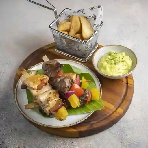 Mini Brochetas (4 Und)