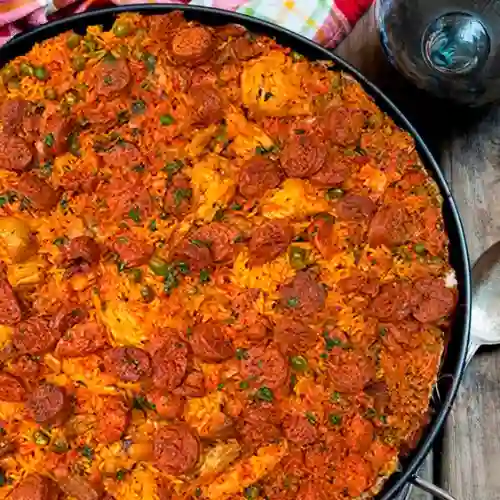 Paella de Carnes