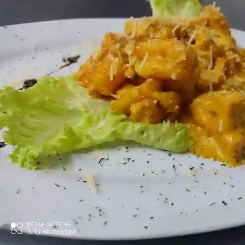 Pescado en Salsa de Langostinos