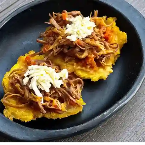 Patacones con Sobrebarriga