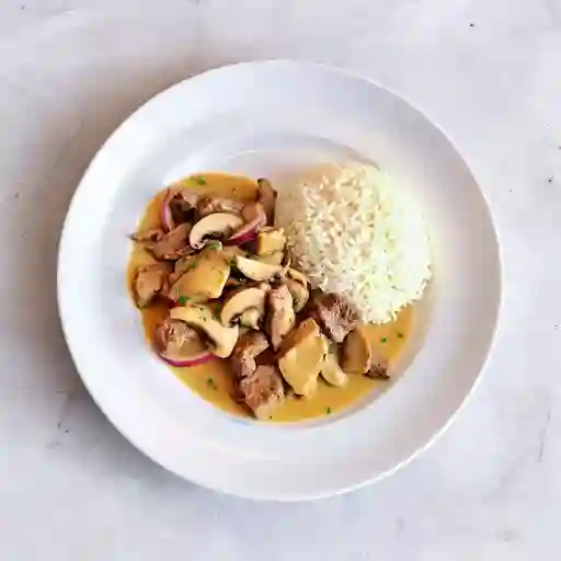 Stroganoff De Lomito
