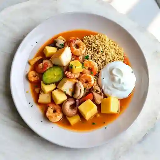 Cazuela De Pesca Y Mariscos
