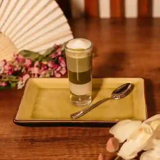 Shot de matcha shiro