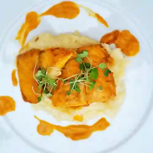 Róbalo en Salsa de Camarón