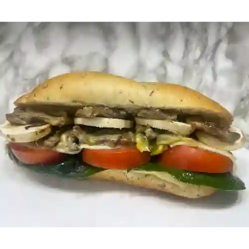 Sandwich Stroganoff (25 Cms)
