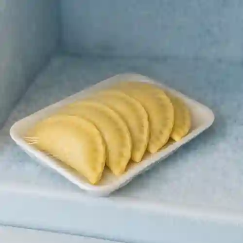 Bandeja de Empandas Congeladas