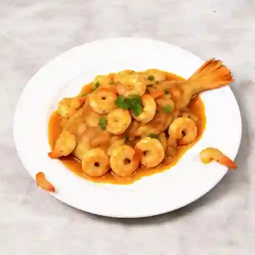los Pescados Bañados en Salsa