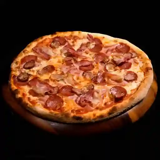 Pizza carnivora grande