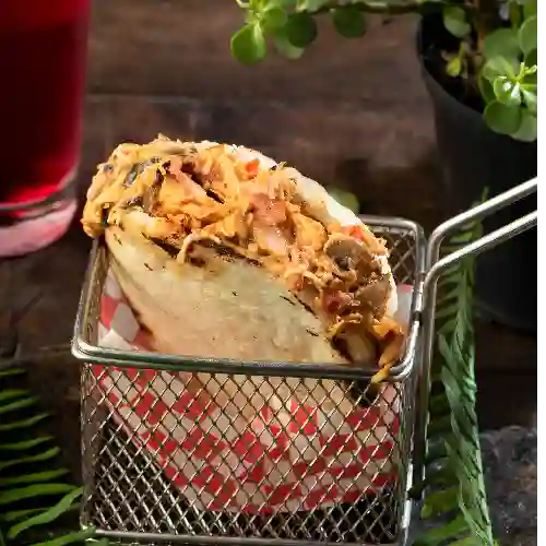 Arepa Pollo Champi